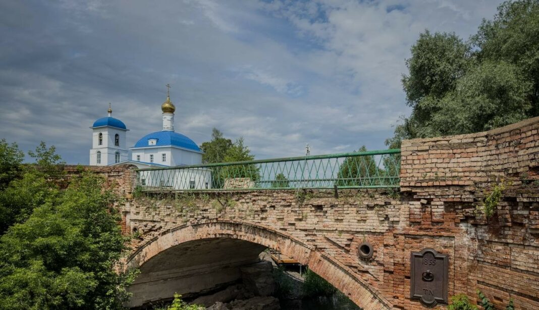 Горнозаводская цивилизация: Верхотор, Воскресенское